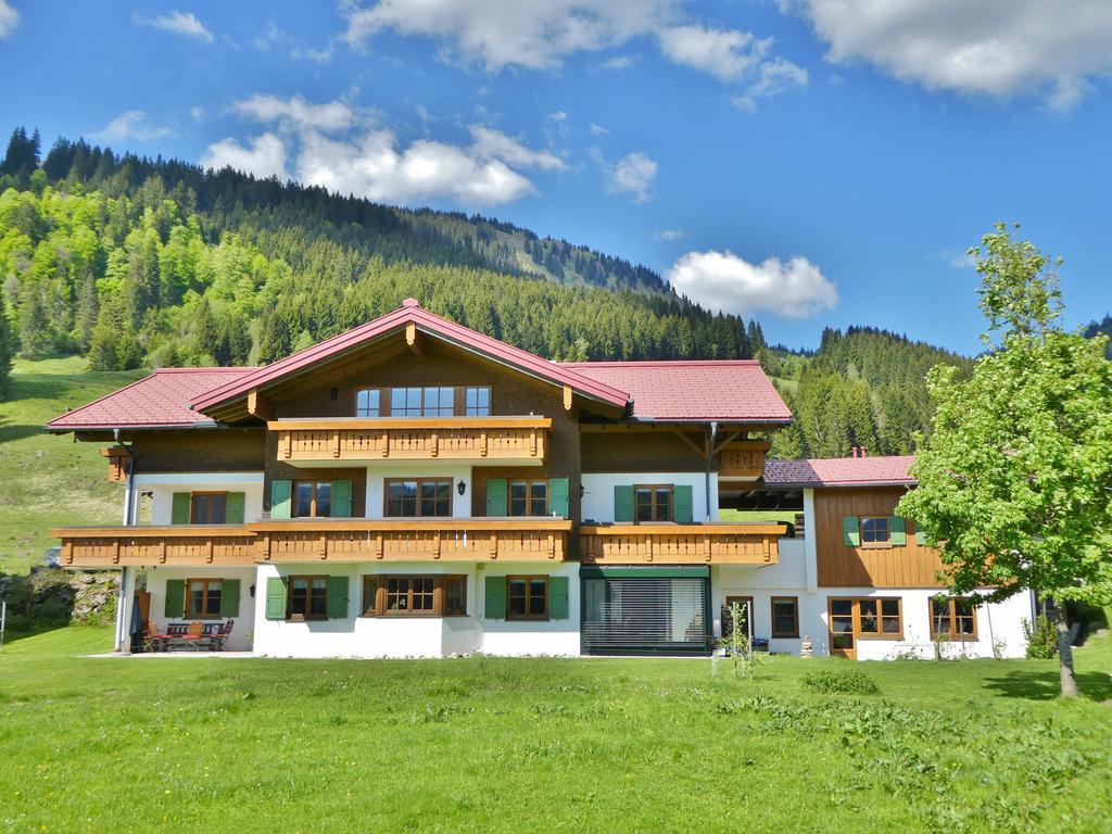 Siplinger Suites - Ferienwohnungen - Sauna Und Fitness Balderschwang Exterior photo